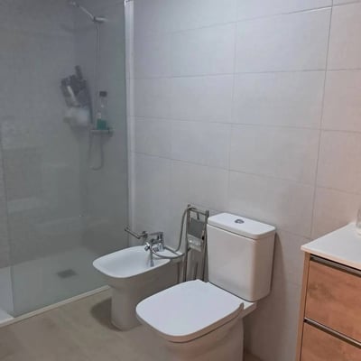 Rental of a new apartment, 3 bedrooms, 96 m², first rental, Alicante, Spain